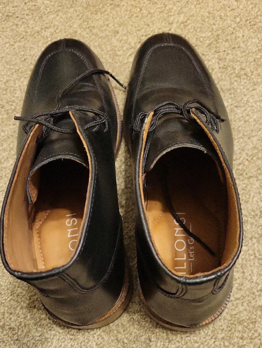 Men's Black Leather Chukka Boots - Classic Lace-Up. Very good Condition as shown